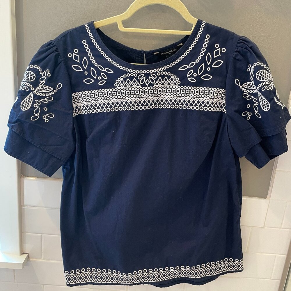 Banana Republic Navy Embroidered Eyelet Short Sleeve Top